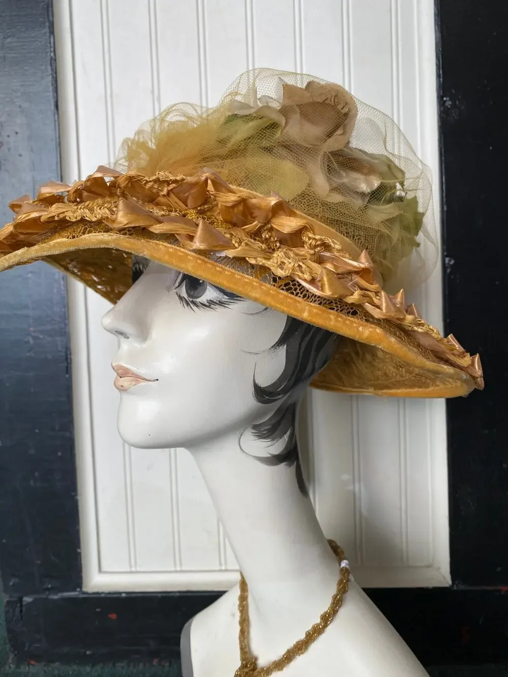vintage 1960s wide brim straw hat rose petals 60s fashion tulle netting kentucky - Picture 1 of 8